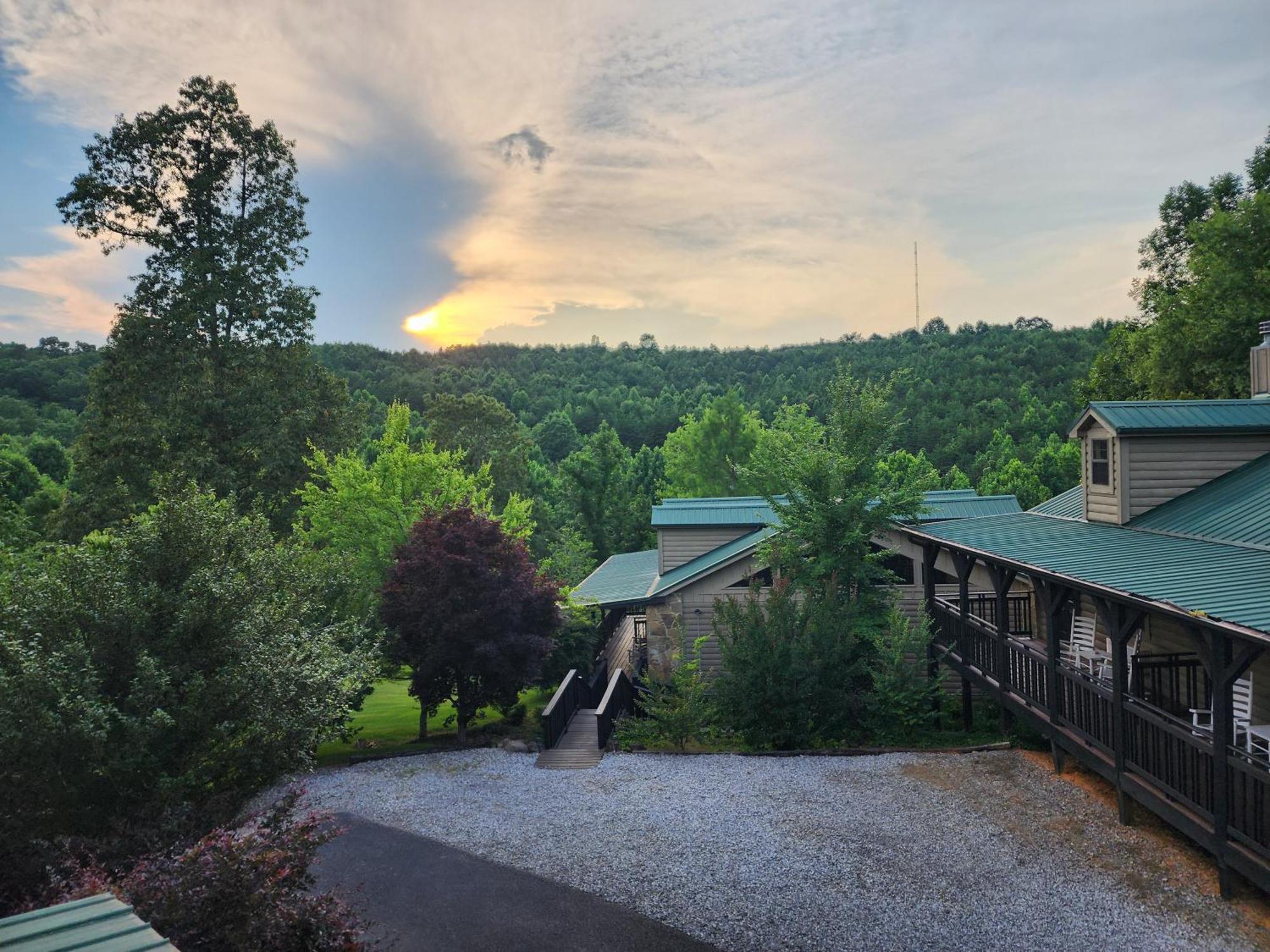 Lodge At Tellico Tellico Plains Exterior photo